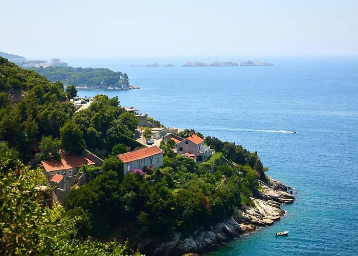 Sunset Oasis 아파트 *